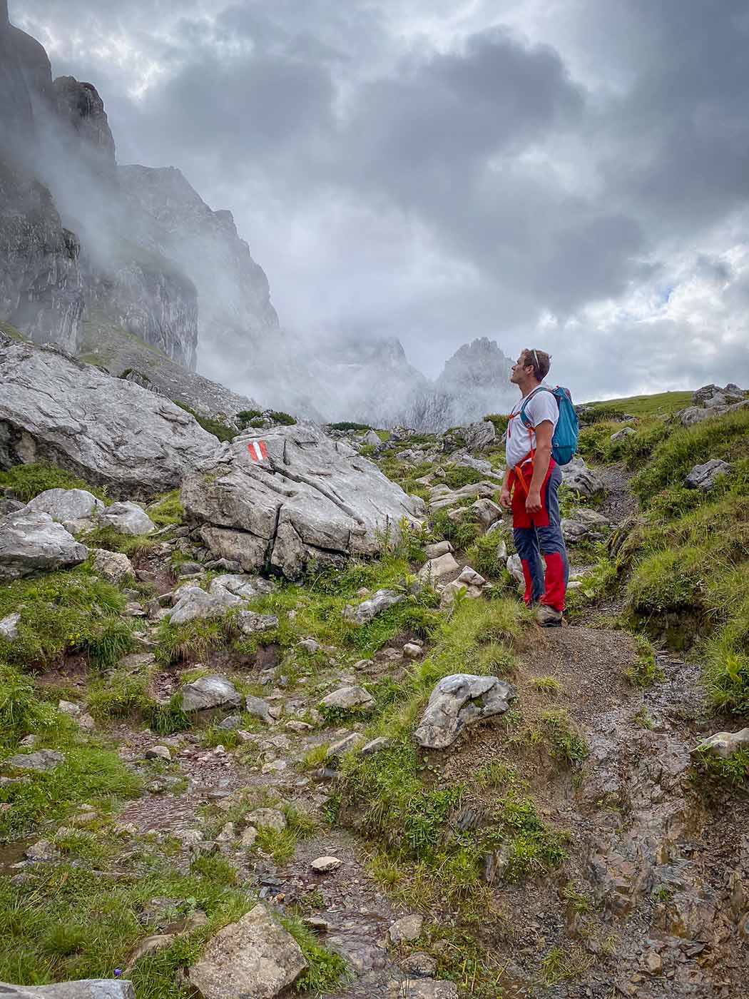Gastgeber Christian beim Wandern in der Region Schladming-Dachstein – die besten Touren für deinen Urlaub in Ramsau am Dachstein